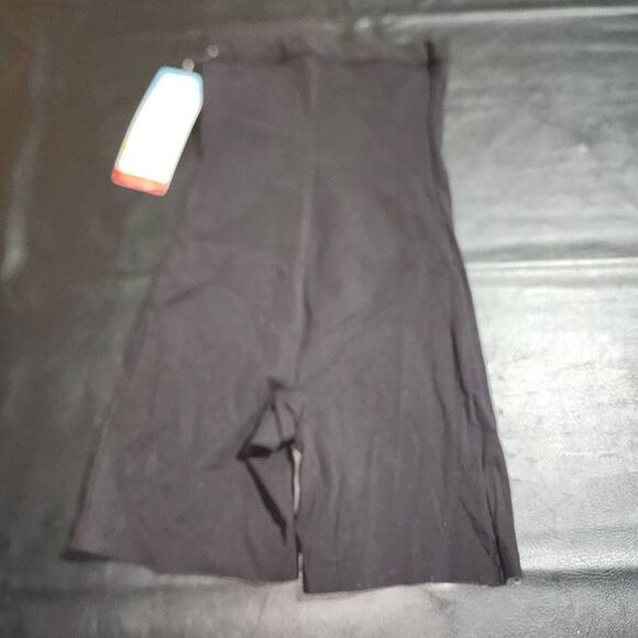 NWT Assets By Spanx Womens Black High Waist Mid Thigh Clever Controllers Medium - Picture 2 of 4